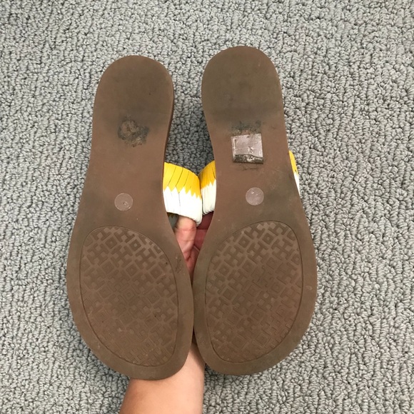 Tory Burch mustard sandals - Picture 3 of 6